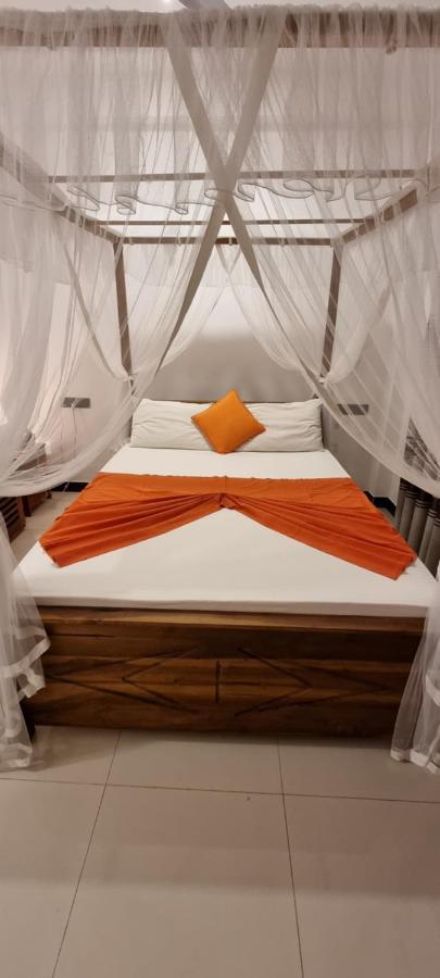 미리사 Maduranga N Guest B&B 외부 사진