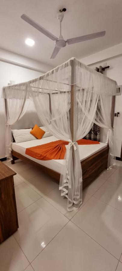 미리사 Maduranga N Guest B&B 외부 사진