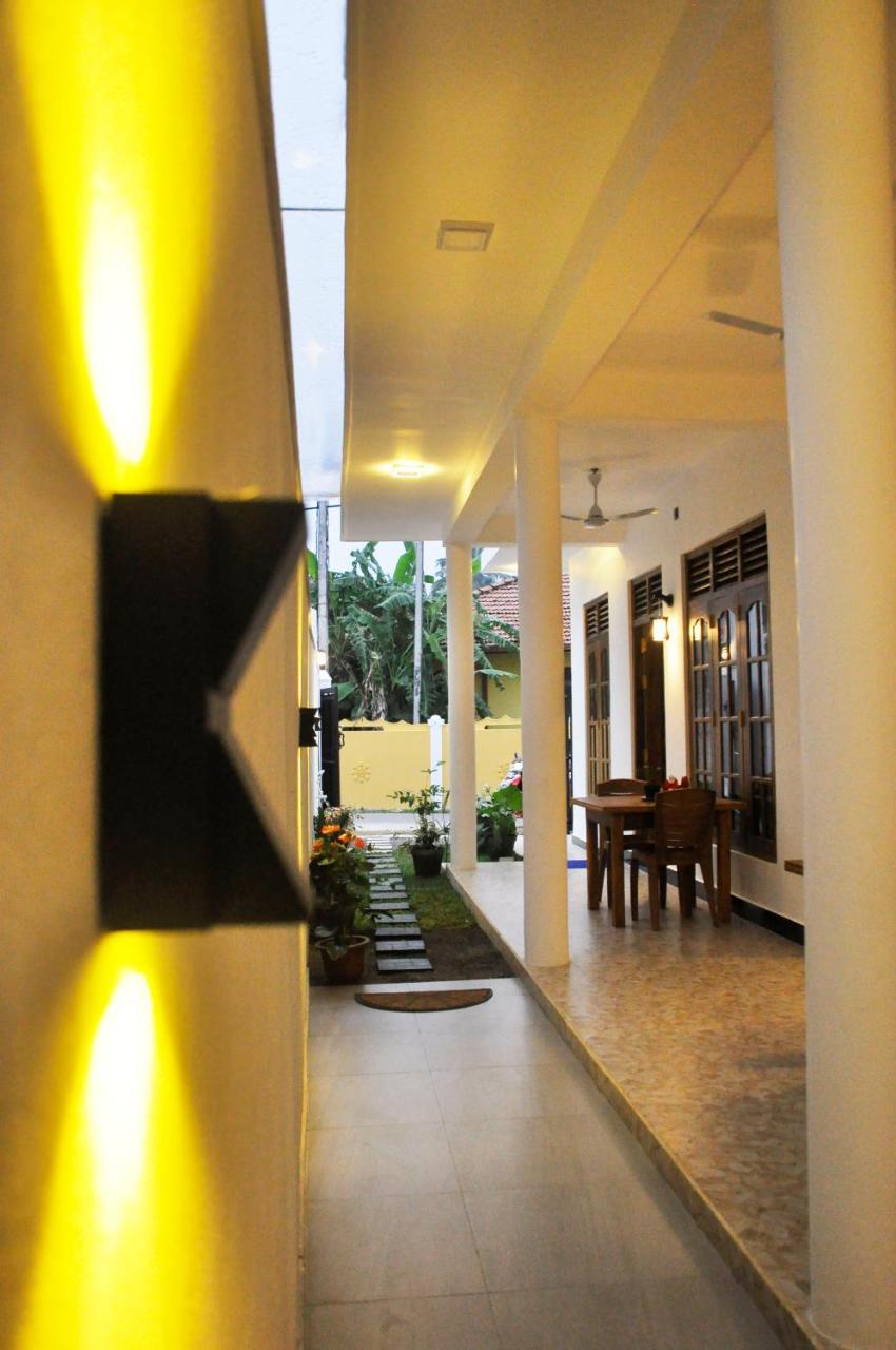 미리사 Maduranga N Guest B&B 외부 사진